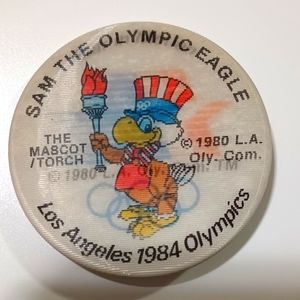 Los Angeles 1984 Olympic Lenticular Sam the Olympic Eagle Mascot Button …